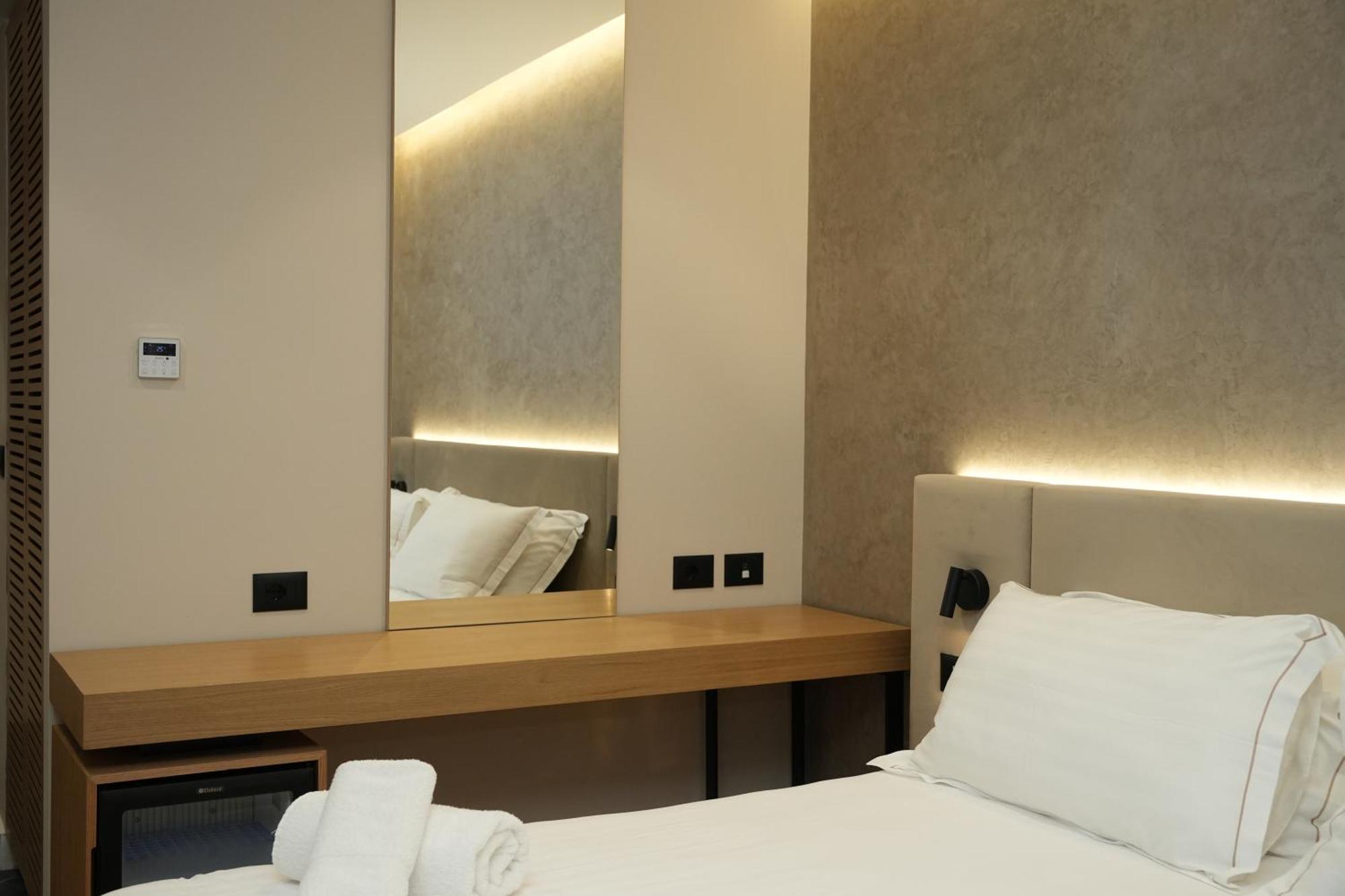 Bounty Hotel 格勒姆 外观 照片