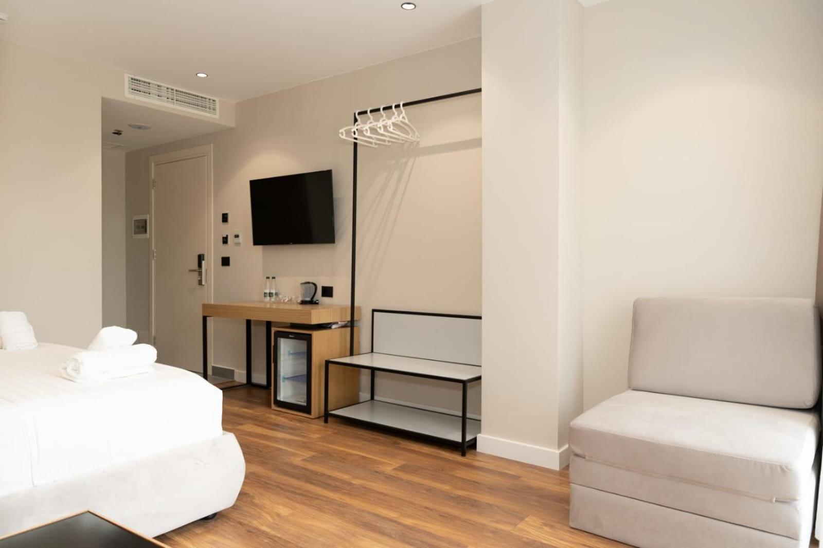 Bounty Hotel 格勒姆 外观 照片